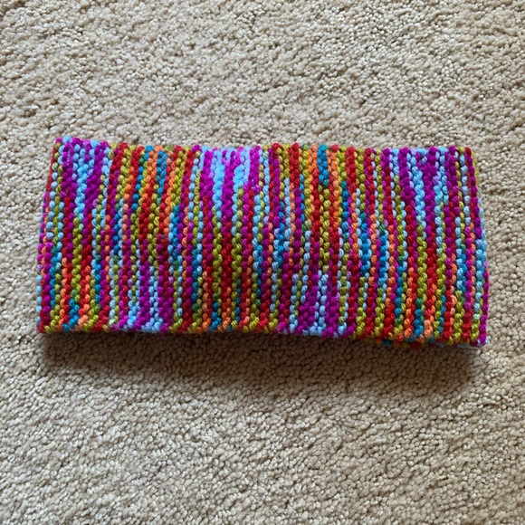 Handmade Multicolor Knotted Knit Headband - Picture 2 of 3